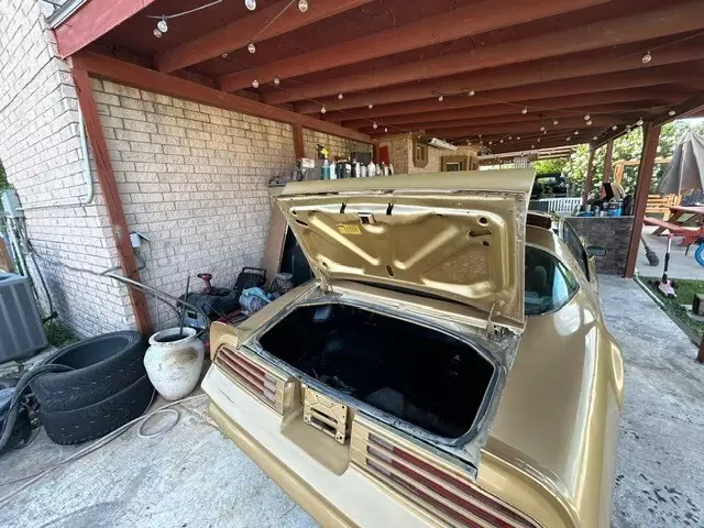 1978 Pontiac Trans Am Y88 SE, WS6 Pontiac 400, Auto, Gold Fisher T-Tops - photo 8