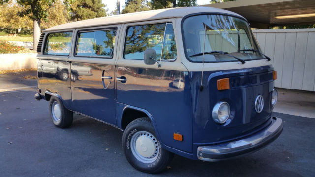 1978 Volkswagen Bus / Vanagon 1978 Volkswagen Bus/Vanagon Standard Bus