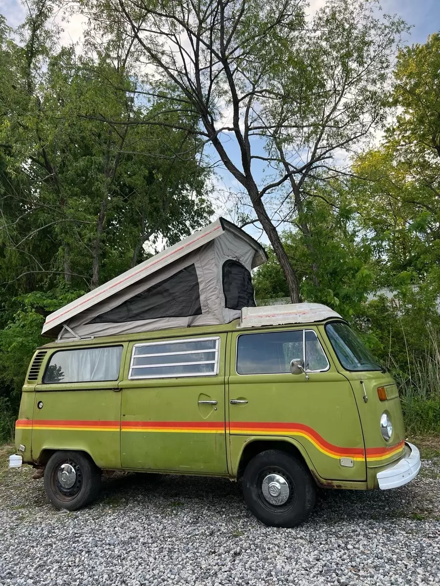 1978 Volkswagen Transporter Van Green Westfalia 1978 Volkswagen Transporter Westfalia