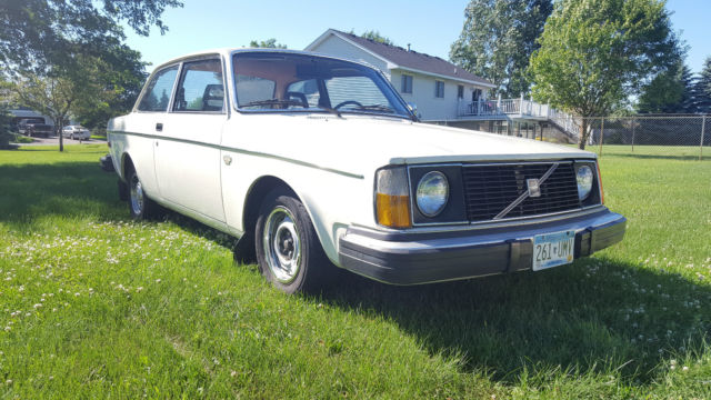 1978 Volvo 240 - photo 2