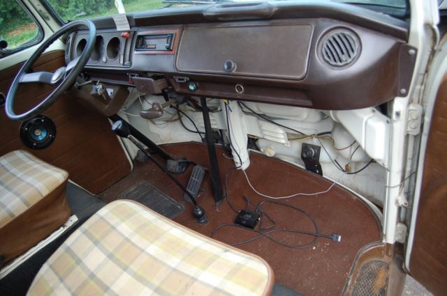 1978 Volkswagen Bus/Vanagon Champagne Edition - photo 6