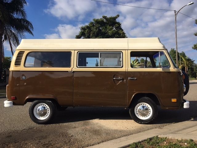 1978 VW Riviera Camper Bus 1978 Volkswagen Bus/Vanagon