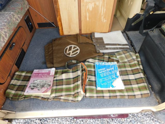 1978 Volkswagen Bus/Vanagon cloth seats - photo 12