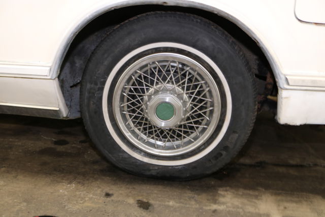 1978 Lincoln Continental Runs Drives Body Int Good 460V8 3 spd auto - photo 13