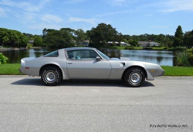 1979 Pontiac Trans Am 10th Anniversary WS6 numbers matching  w/paperwork - photo 5