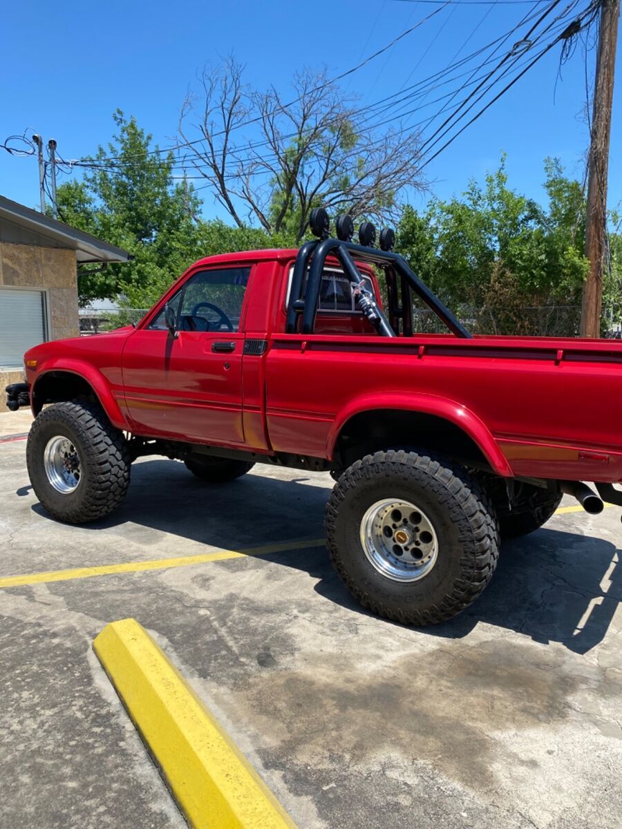 1983 Toyota Hilux SR5 - photo 3