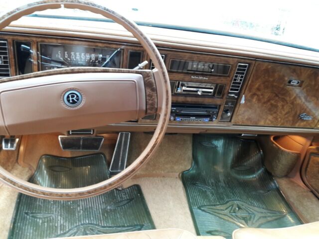 1979 Buick Riviera coupe - photo 9