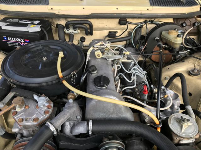 1979 Mercedes-Benz 200-Series - photo 2