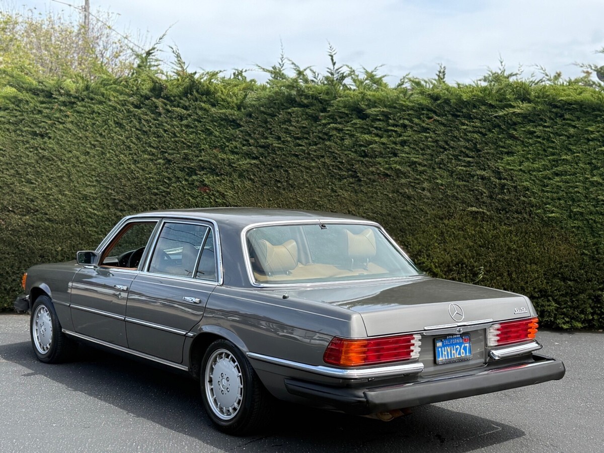 1979 Mercedes-Benz 400-Series - photo 6