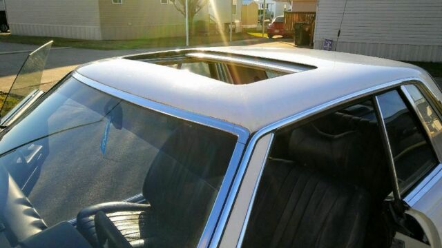 1979 Mercedes-Benz SL-Class Coupe - photo 9