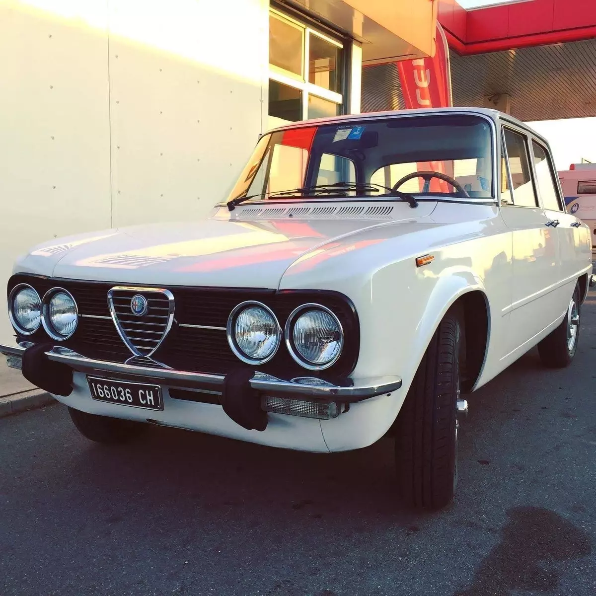 1979 Alfa Romeo Giulia Nuova Super 1600 Immaculate Interior, Rebuilt Carbs