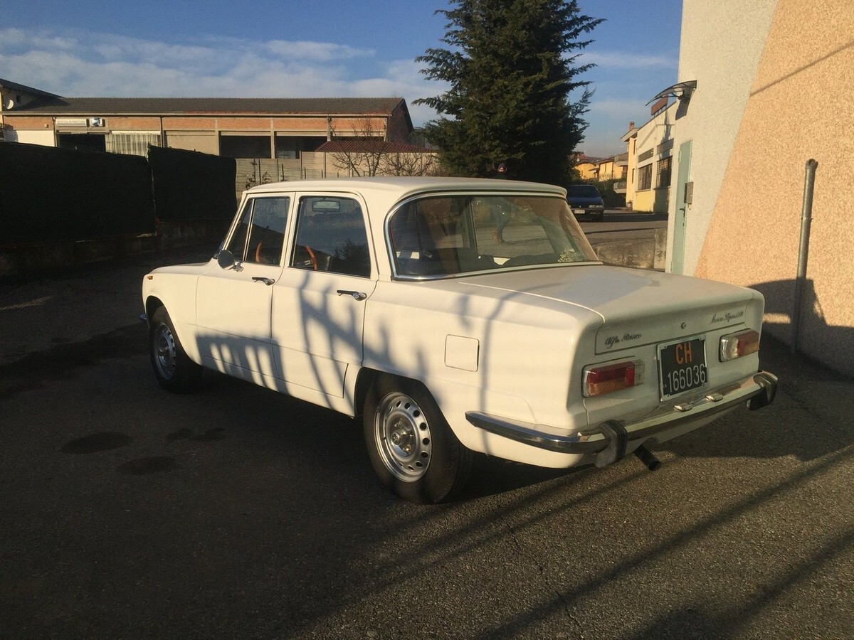 1979 Alfa Romeo Giulia Nuova Super 1600 Immaculate Interior, Rebuilt Carbs - photo 6