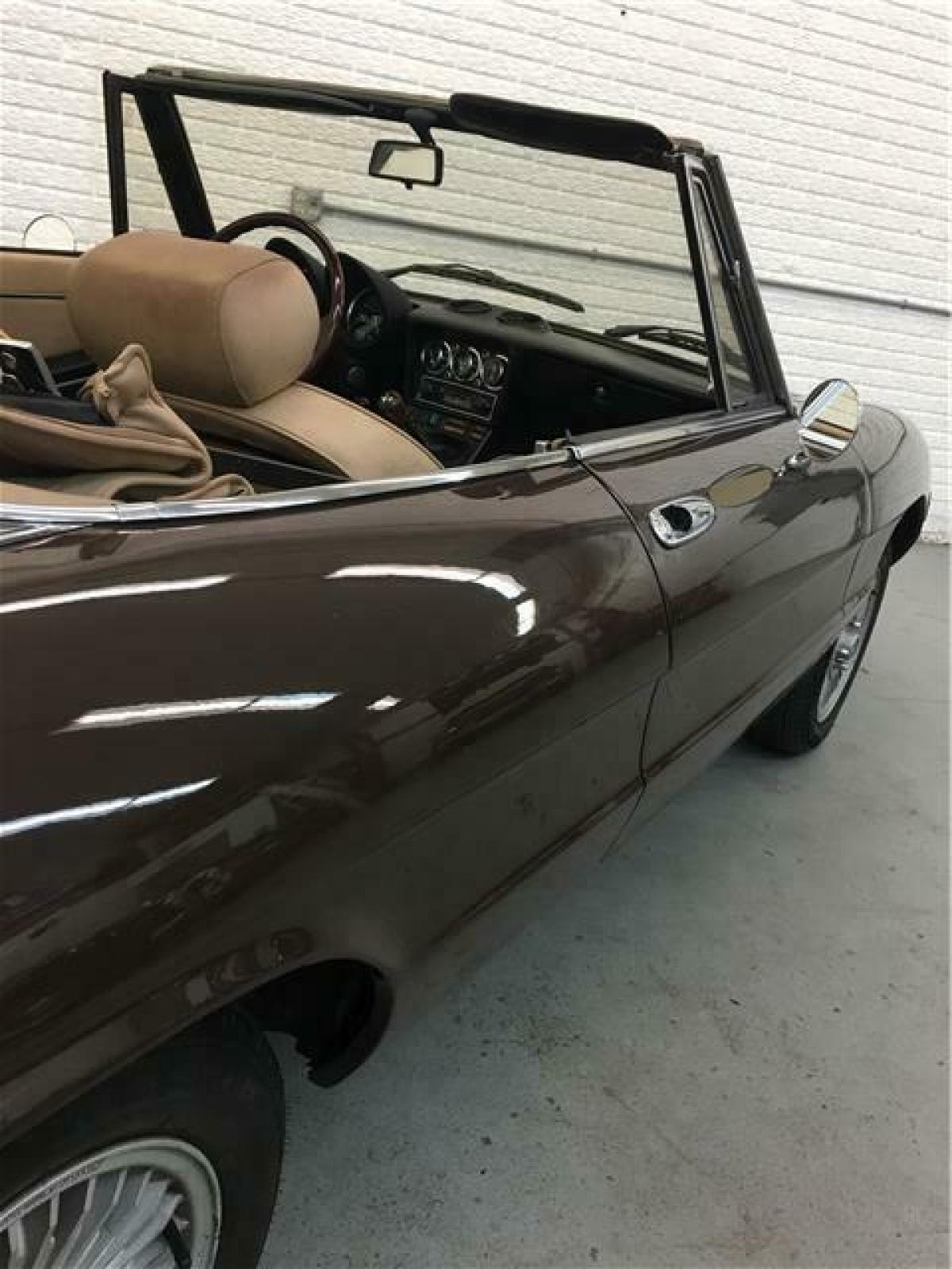 1979 Alfa Romeo Spider 44,000 miles Original - photo 10
