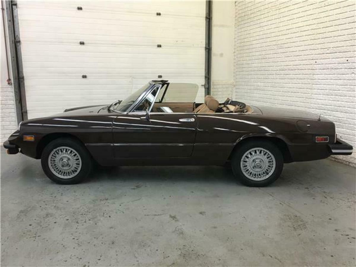 1979 Alfa Romeo Spider 44,000 miles Original - photo 6