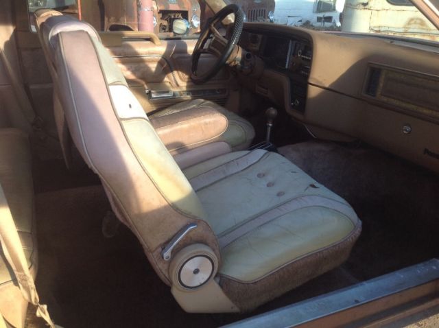 1979 AMC Pacer Pacer wagon limited factory v8 - photo 8