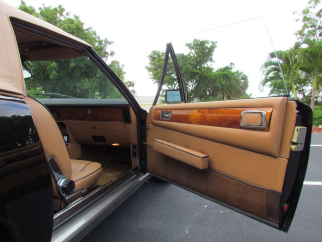1979 Aston Martin V8 Volante Low Milage, Converted to POW SPECS - photo 10