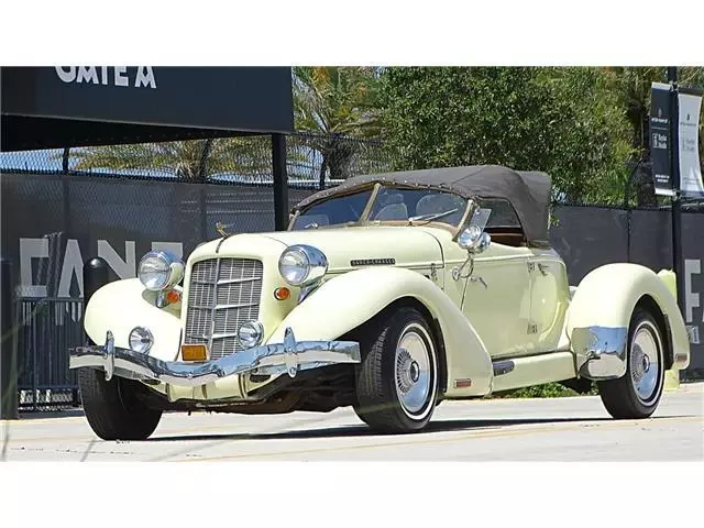 1979 AUBURN BOAT TAIL SPEEDSTER FORD DRIVE TRAIN RUNS STRONG NEEDS A LITTLE TLC 1979 Replica/Kit Makes 850 CUSTOM