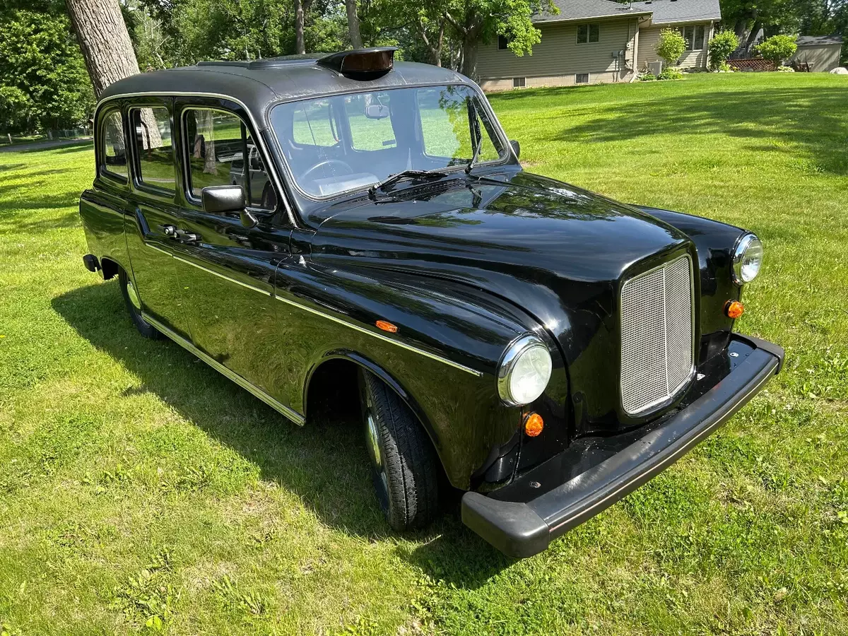 1979 Austin Car Bodies FX4 Fairway London Taxi Diesel with Overdrive 1979 Austin