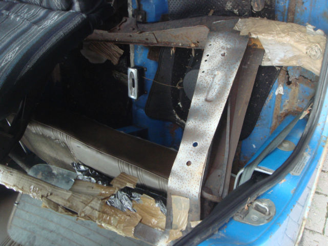 1979 Austin 2 door classic mini 1000cc RARE - photo 4