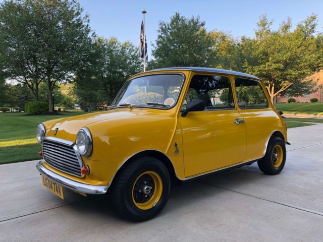 1979 Austin Mini * Clean and Reliable! Get in and Go! Right Hand Drive!! 1979 Austin Mini