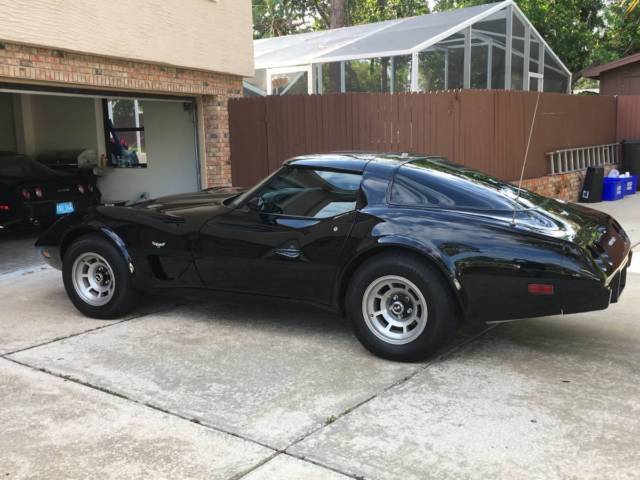 1979 Chevrolet Corvette COMPLETE REBUILT 250 HP - photo 4