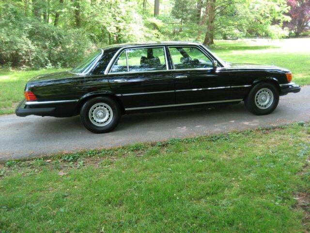 1979 Mercedes-Benz 400-Series - photo 5
