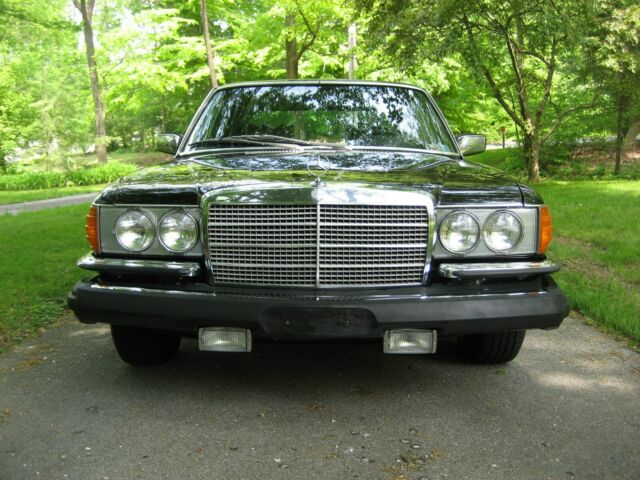 1979 Mercedes-Benz 400-Series - photo 3