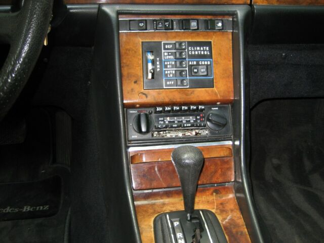 1979 Mercedes-Benz 400-Series - photo 9