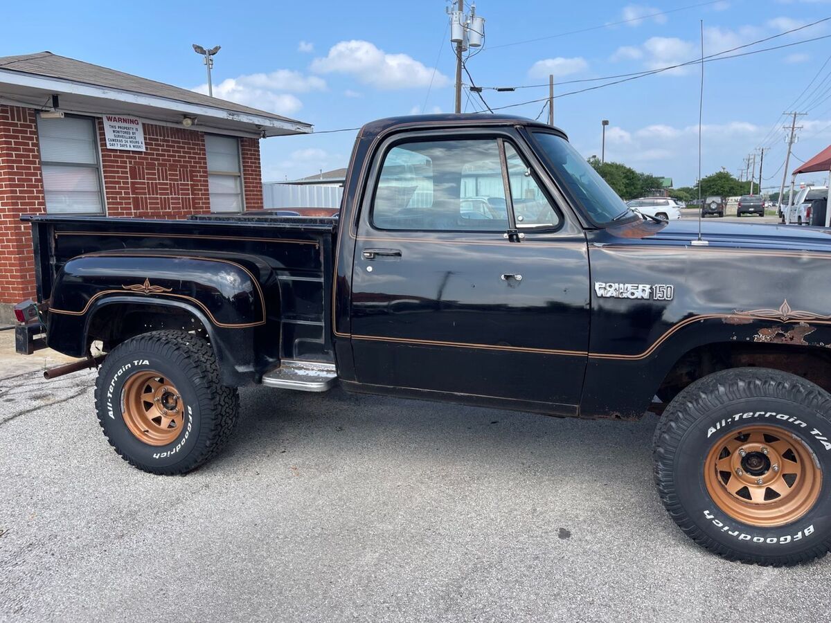 1979 Dodge W150 Power Wagon Warlock - photo 4