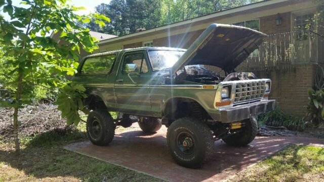 1979 Ford Bronco Custom - photo 11