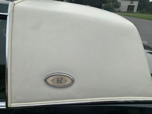 1979 Buick Riviera cloth - photo 6