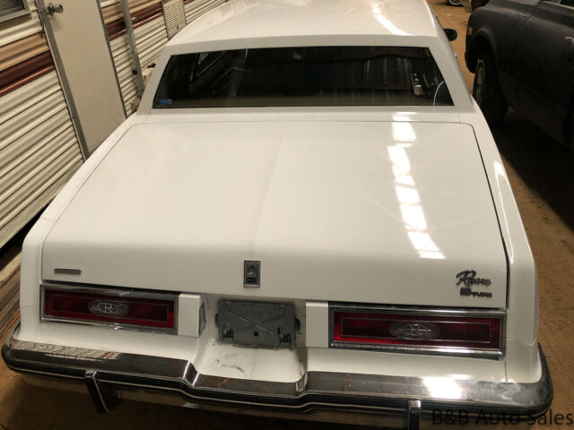 1979 Buick Riviera S - photo 11