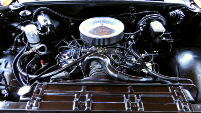 1979 Chevrolet C-10 TV TRUCK "COWBOY CADILLAC" 472cu - photo 2