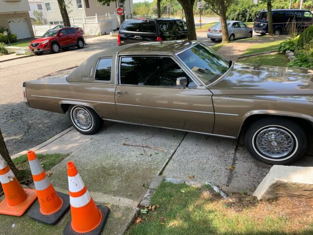 1979 Cadillac DeVille - photo 13