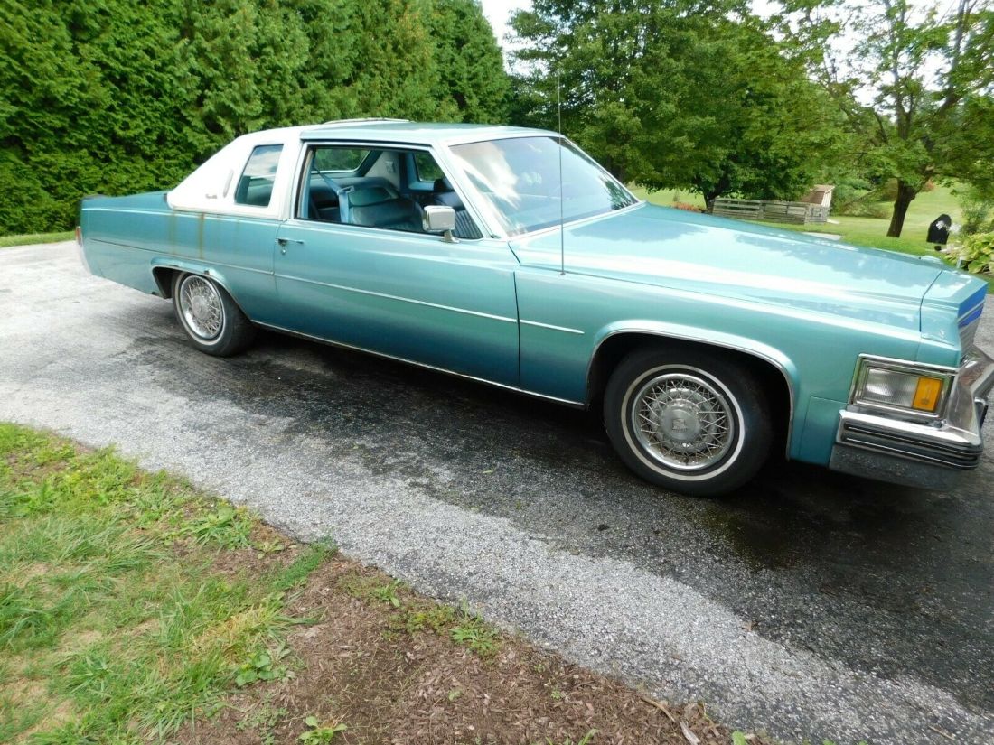 1979 Cadillac Coupe DeVille - 2 Door Hardtop 1979 Cadillac DeVille