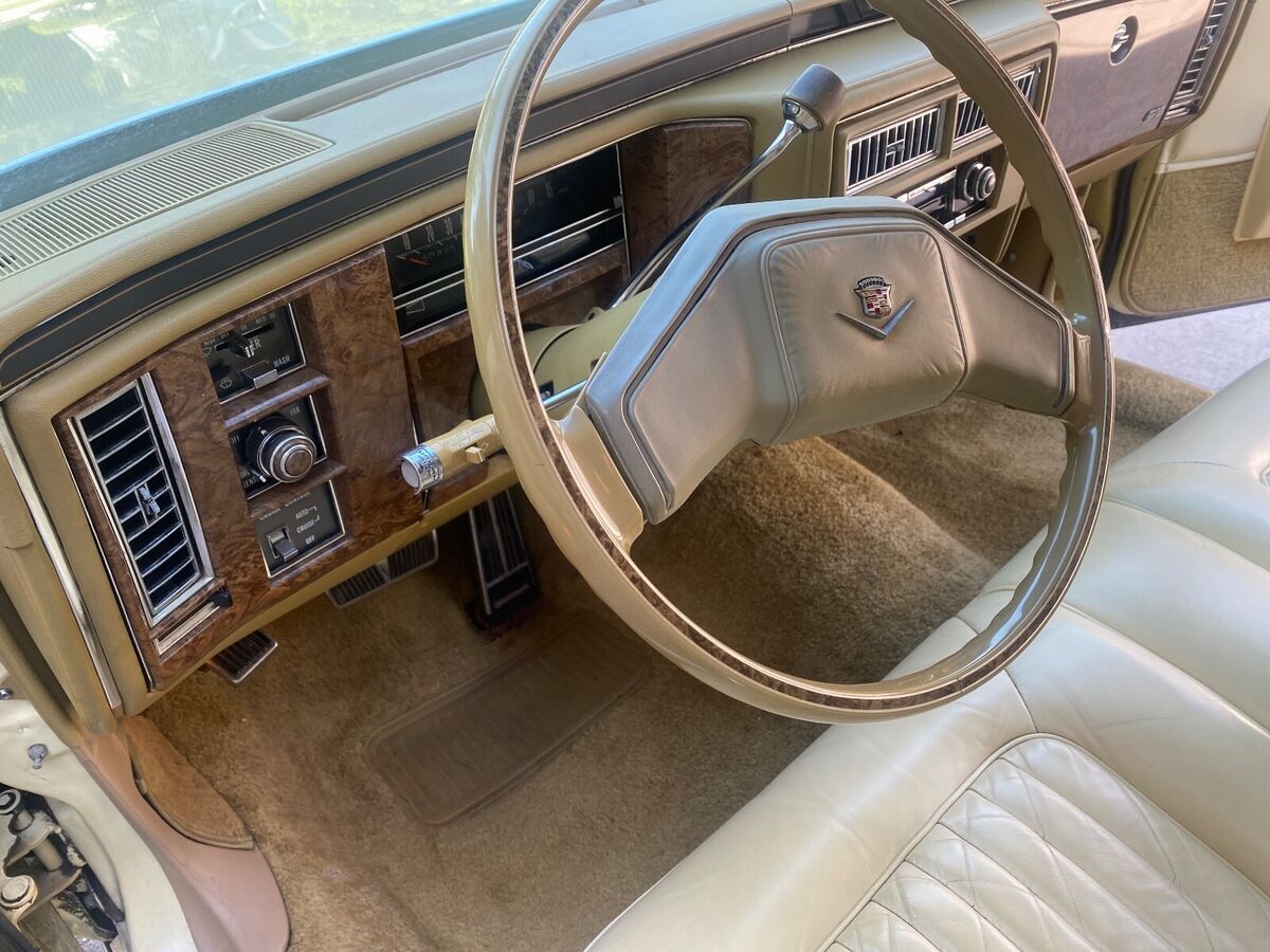 1979 Cadillac DeVille - photo 13