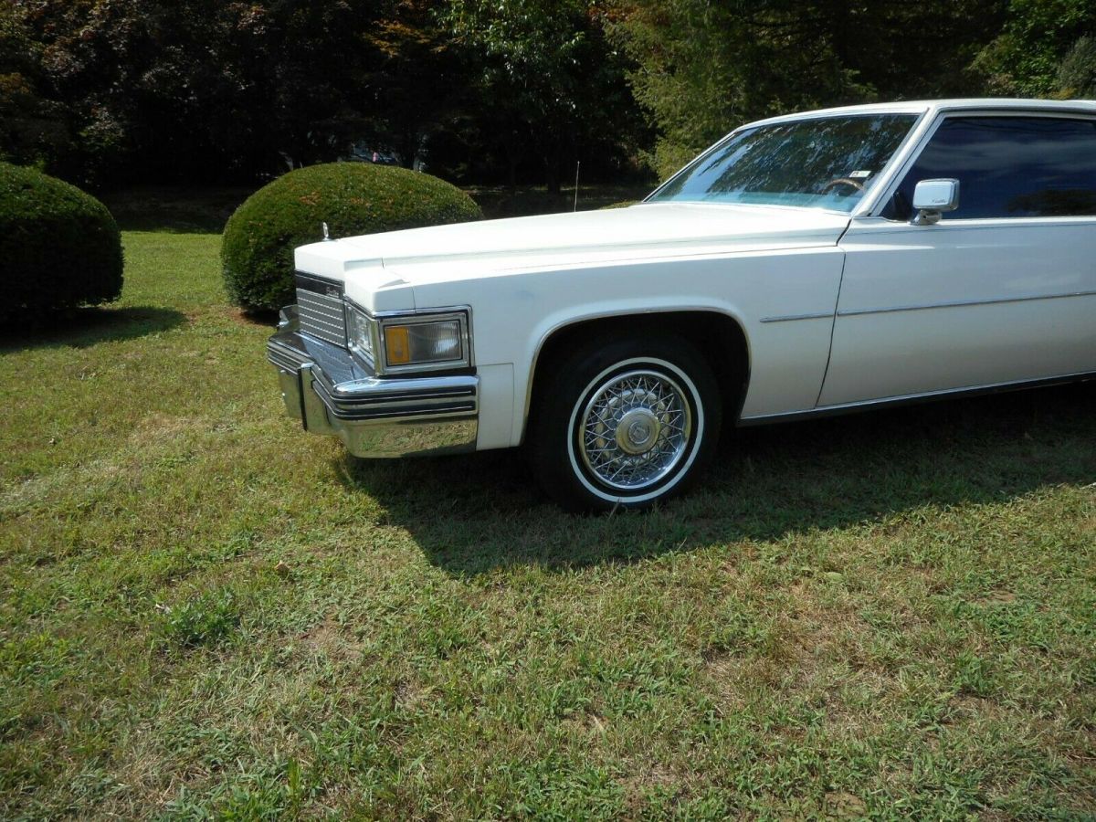 1979 Cadillac DeVille Blue Cloth - photo 13