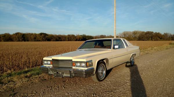 1979 Cadillac DeVille Base Coupe 2-Door - photo 2