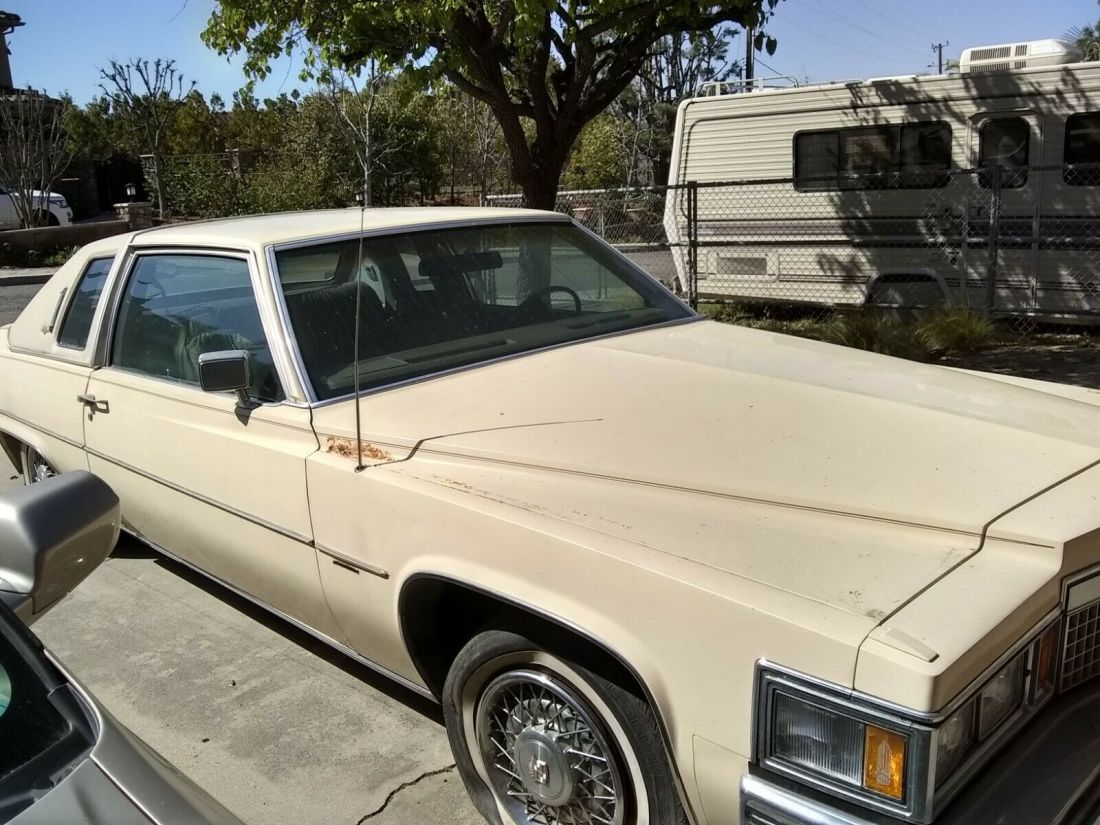 1979 Cadillac DeVille - photo 2