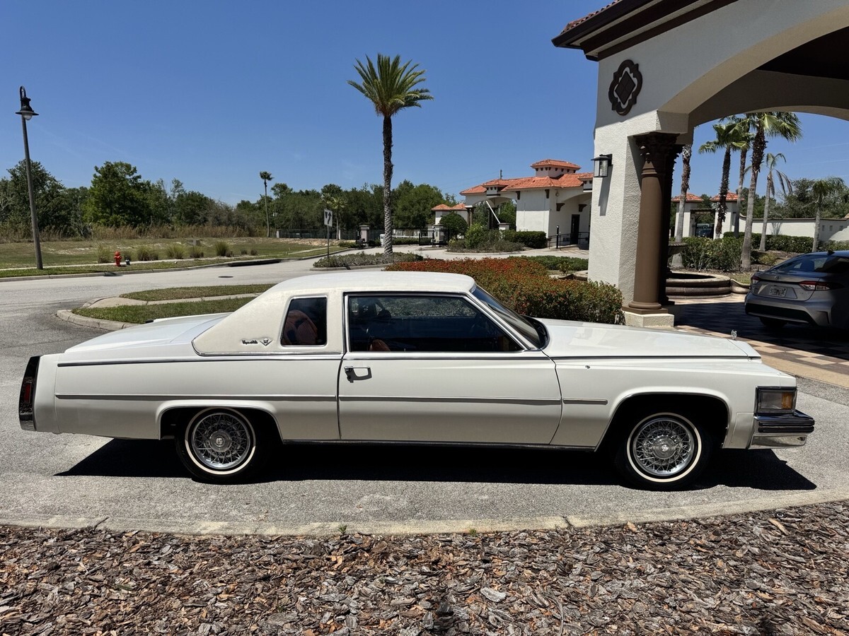 1979 Cadillac DeVille coupe deville - photo 2