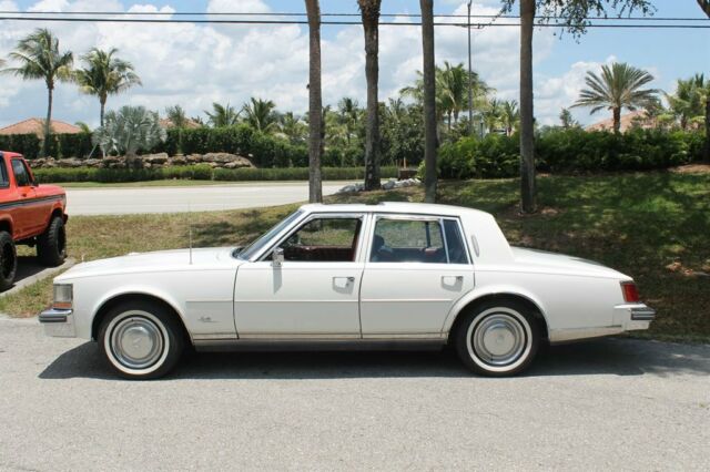 1979 Cadillac Seville 72,000 miles Moonroof - photo 3