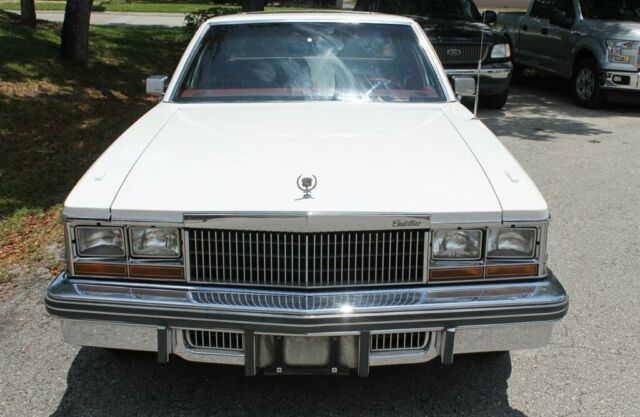 1979 Cadillac Seville 72,000 miles Moonroof - photo 7