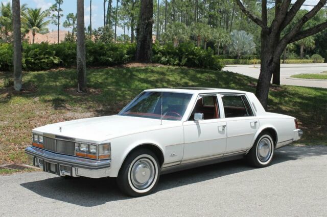 1979 Cadillac Seville 72,000 miles Astro Roof $1600 Option CB Radio - photo 2