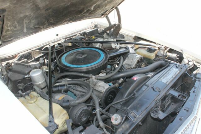 1979 Cadillac Seville 72,000 miles Astro Roof $1600 Option CB Radio - photo 7