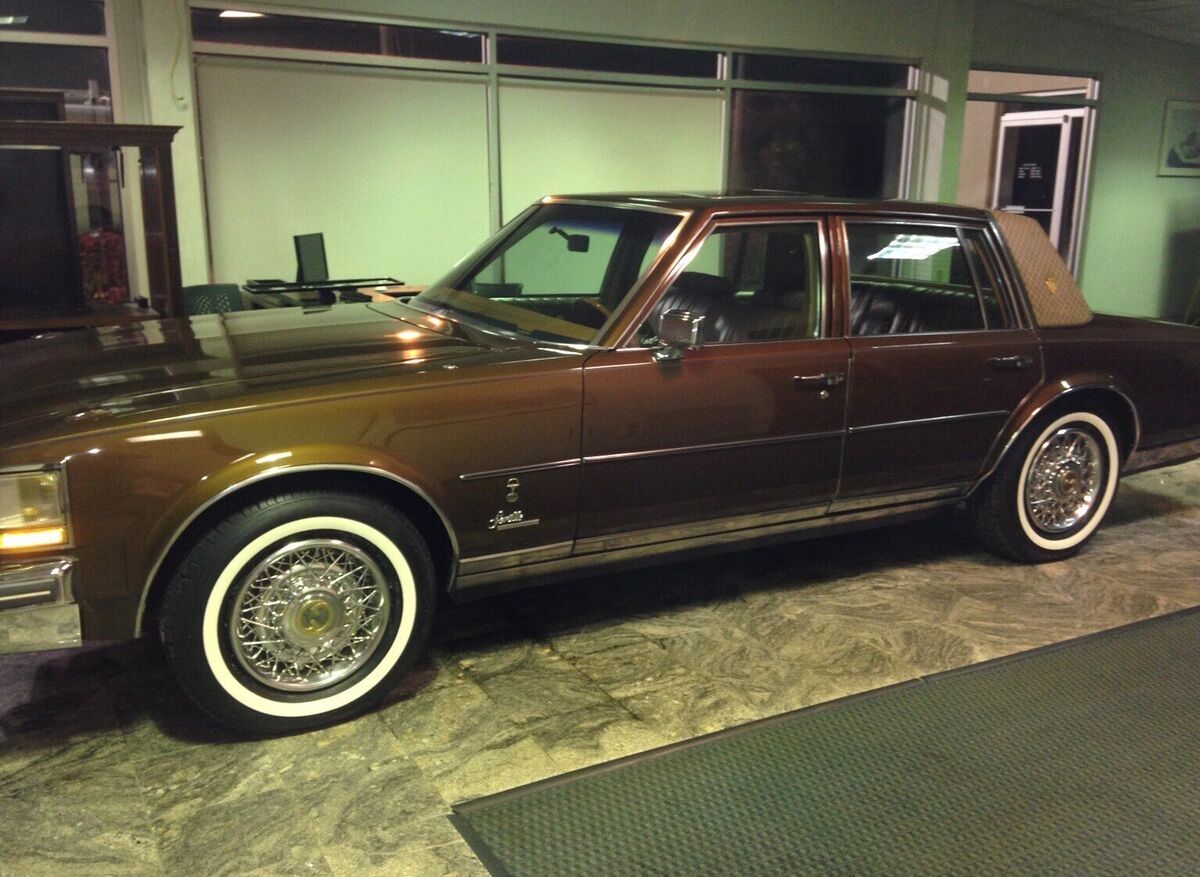 1979 Cadillac Seville Brown RWD Automatic CADILLAC GUCCI SEVILLE 1979 Cadillac Seville CADILLAC GUCCI SEVILLE