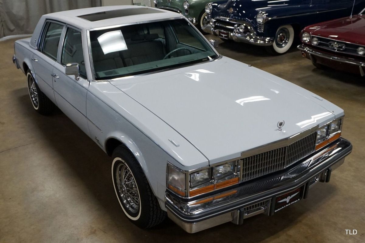 1979 Cadillac Seville - photo 2