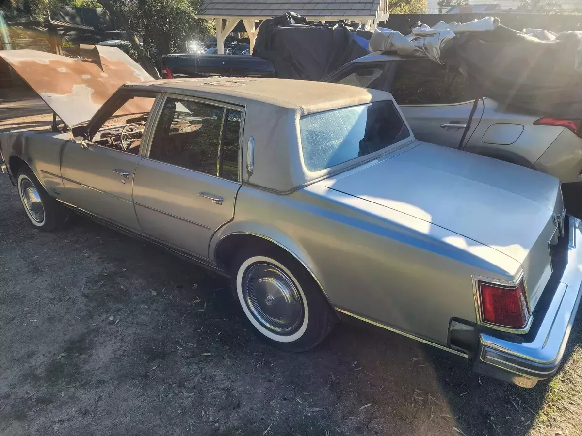 1979 Cadillac Seville Sedan Grey Leather 1979 Cadillac Seville Leather
