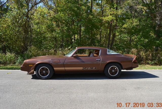 1979 Chevrolet Camaro Z28 350 ORIGINAL ENGINE AUTO PS PDB TILT AC - photo 7