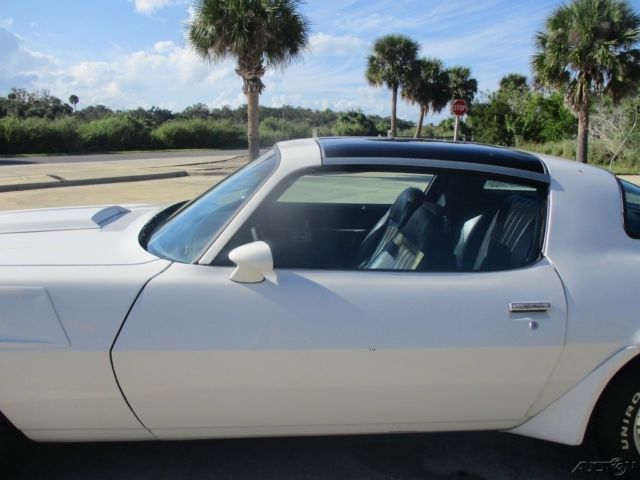 1979 Chevrolet Camaro - photo 12