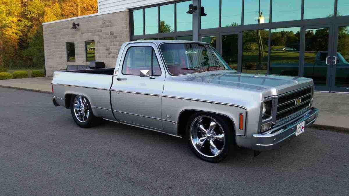 1979 Chevrolet C10/K10 Pickup Grey RWD Automatic Silverado 1979 Chevrolet C10/K10 Silverado